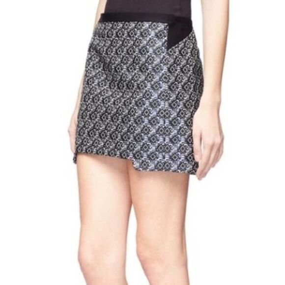 Maje Black Blue White Embroidered Mini Skirt Sz. 36 (US Small) - Picture 1 of 7